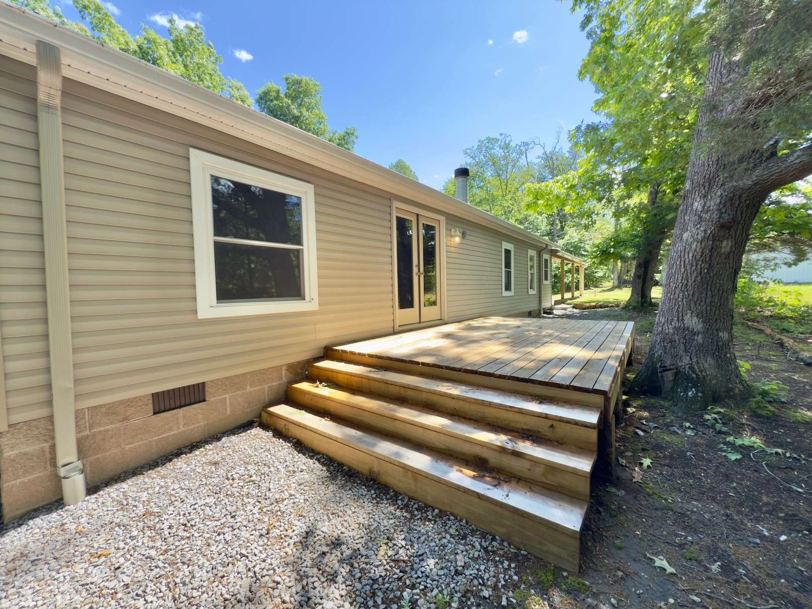 Bradyville, TN 37026,7790 Burt Burgen Rd