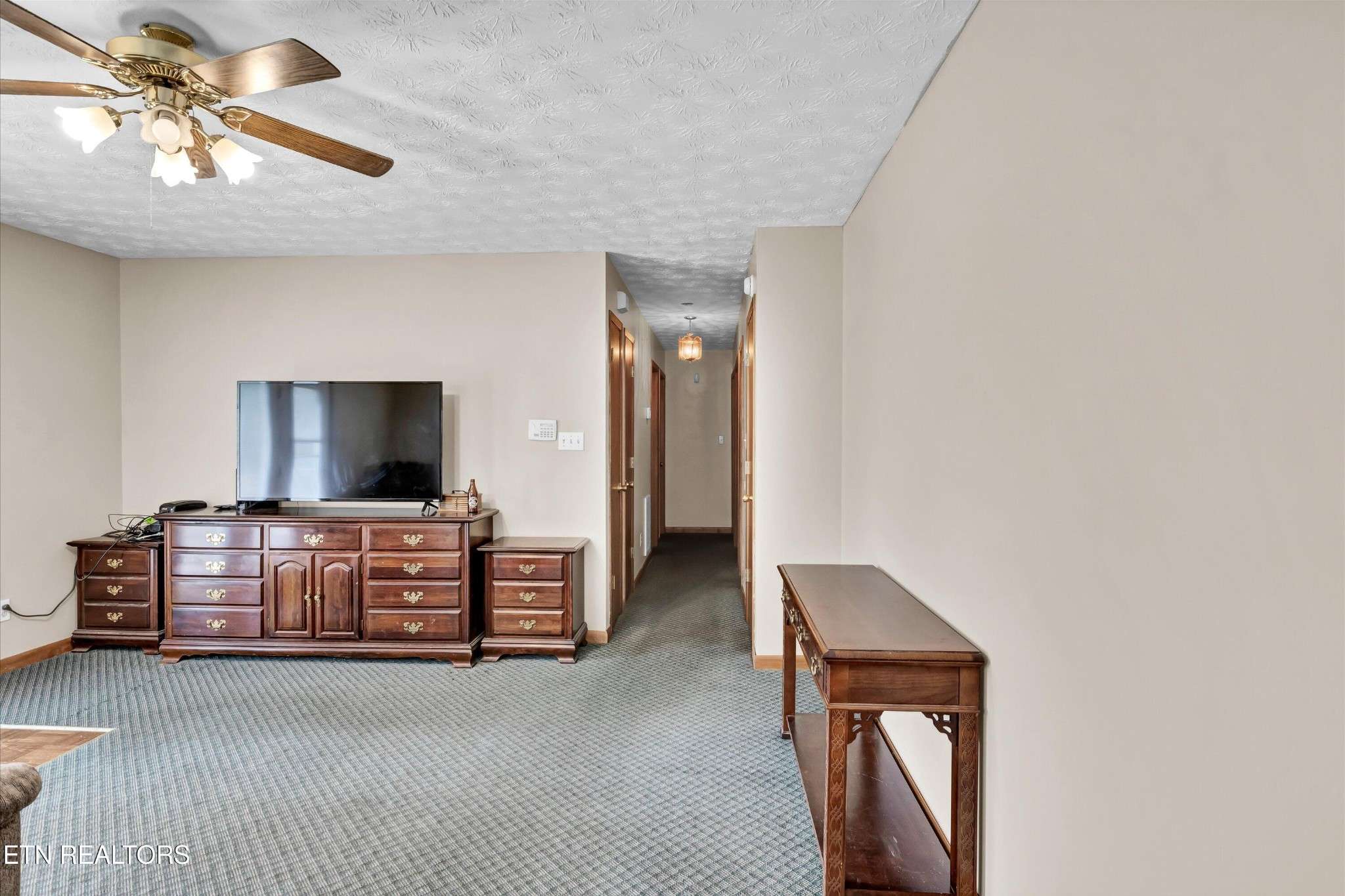 Knoxville, TN 37931,2406 Rowena Lane
