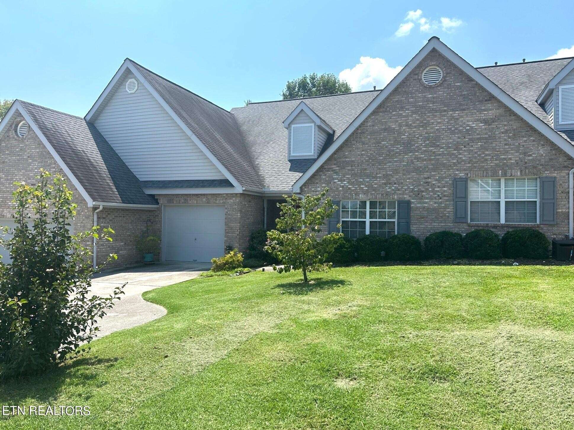 Knoxville, TN 37917,3305 Laurel View Rd