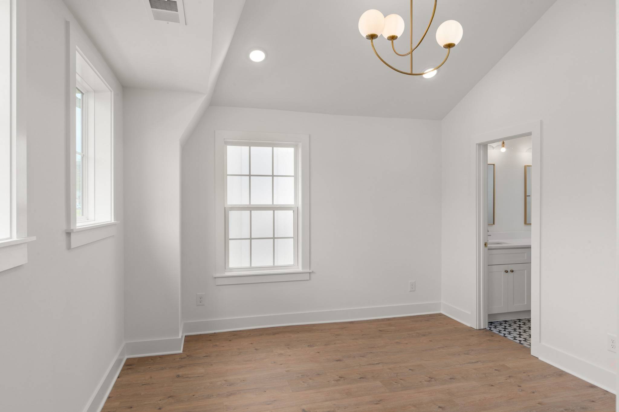 Nashville, TN 37207,504 Edwin St