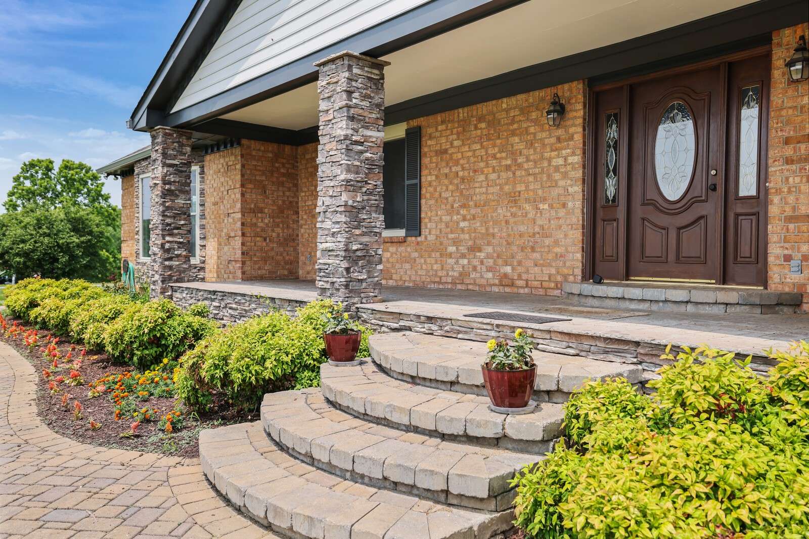 Goodlettsville, TN 37072,1361 Madison Creek Rd