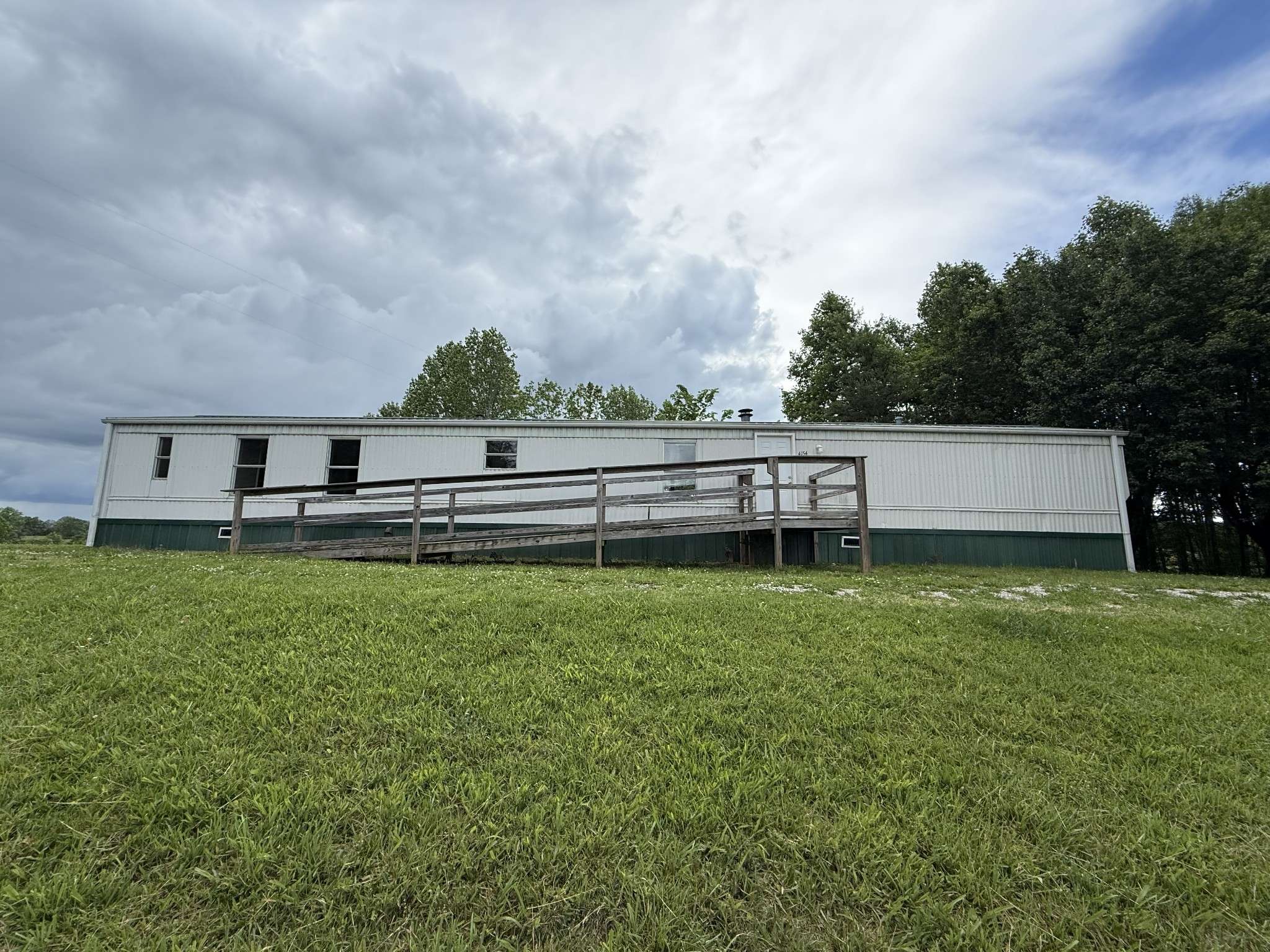 Moss, TN 38575,4154 Unionhill Moss Rd