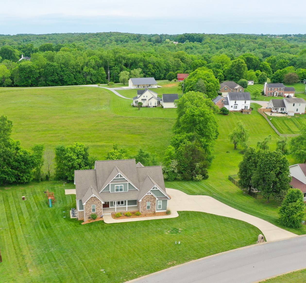 Clarksville, TN 37043,864 S Ridge Trl
