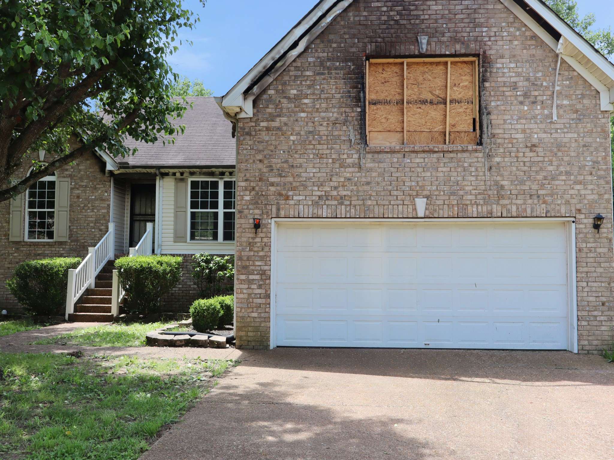 Antioch, TN 37013,1633 Bridgecrest Dr