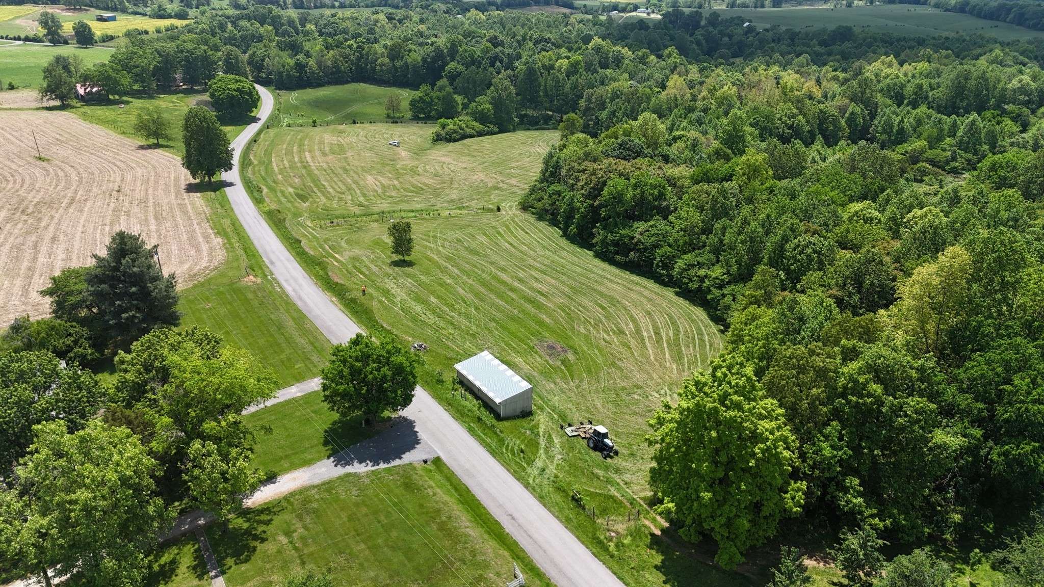 Lafayette, TN 37083,3 Sadlers Chapel Rd