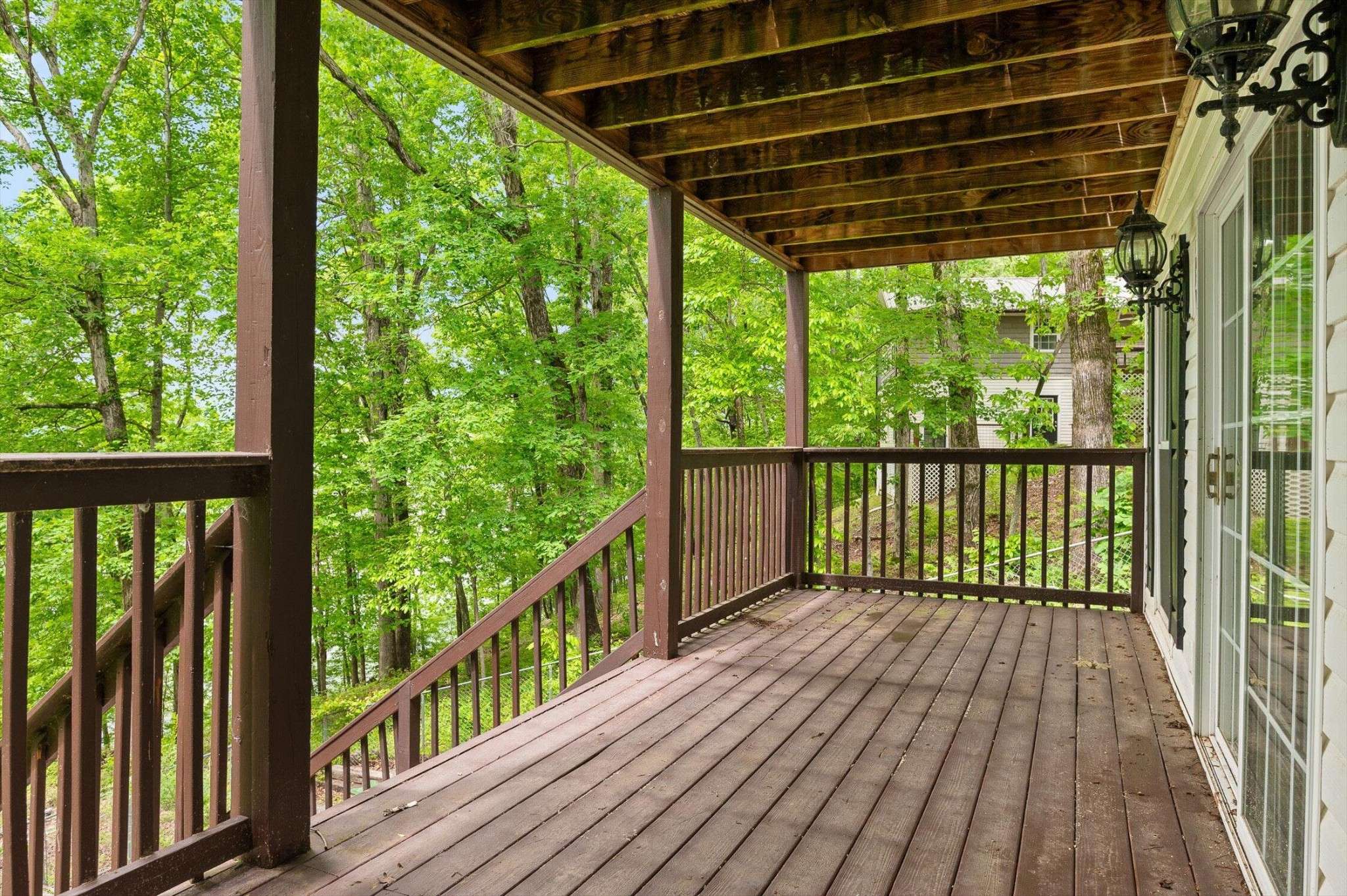 Soddy Daisy, TN 37379,15033 Log Cabin Lane