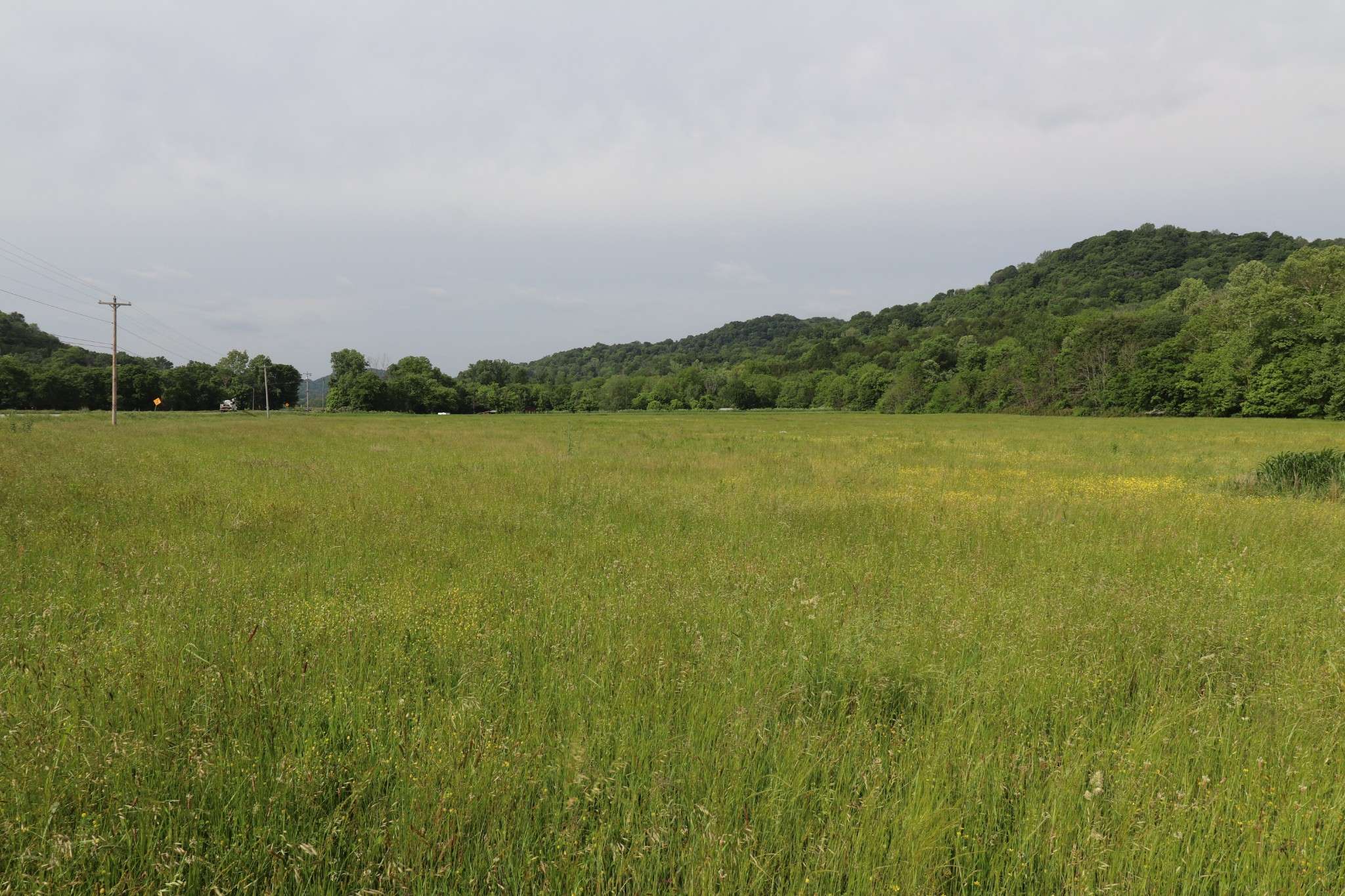 Lafayette, TN 37083,9 Hartsville Road