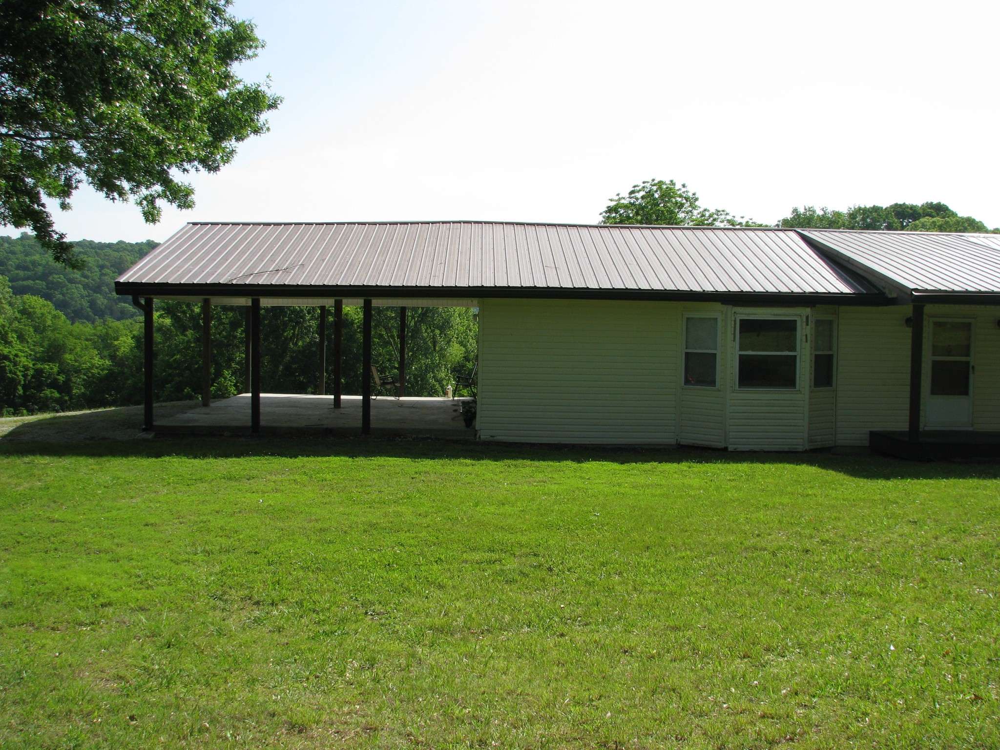 Hurricane Mills, TN 37078,1419 Dyer Rd