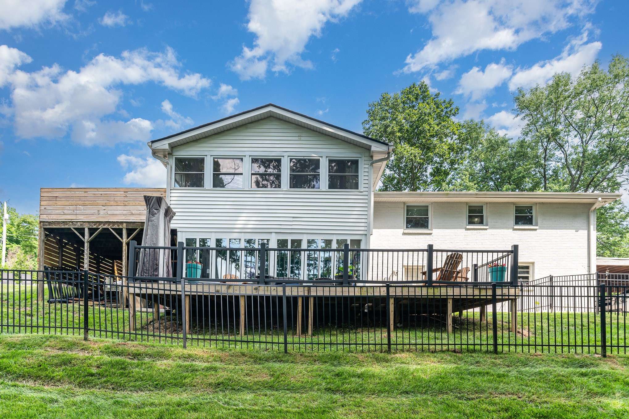 Hendersonville, TN 37075,247 High Cliff Dr
