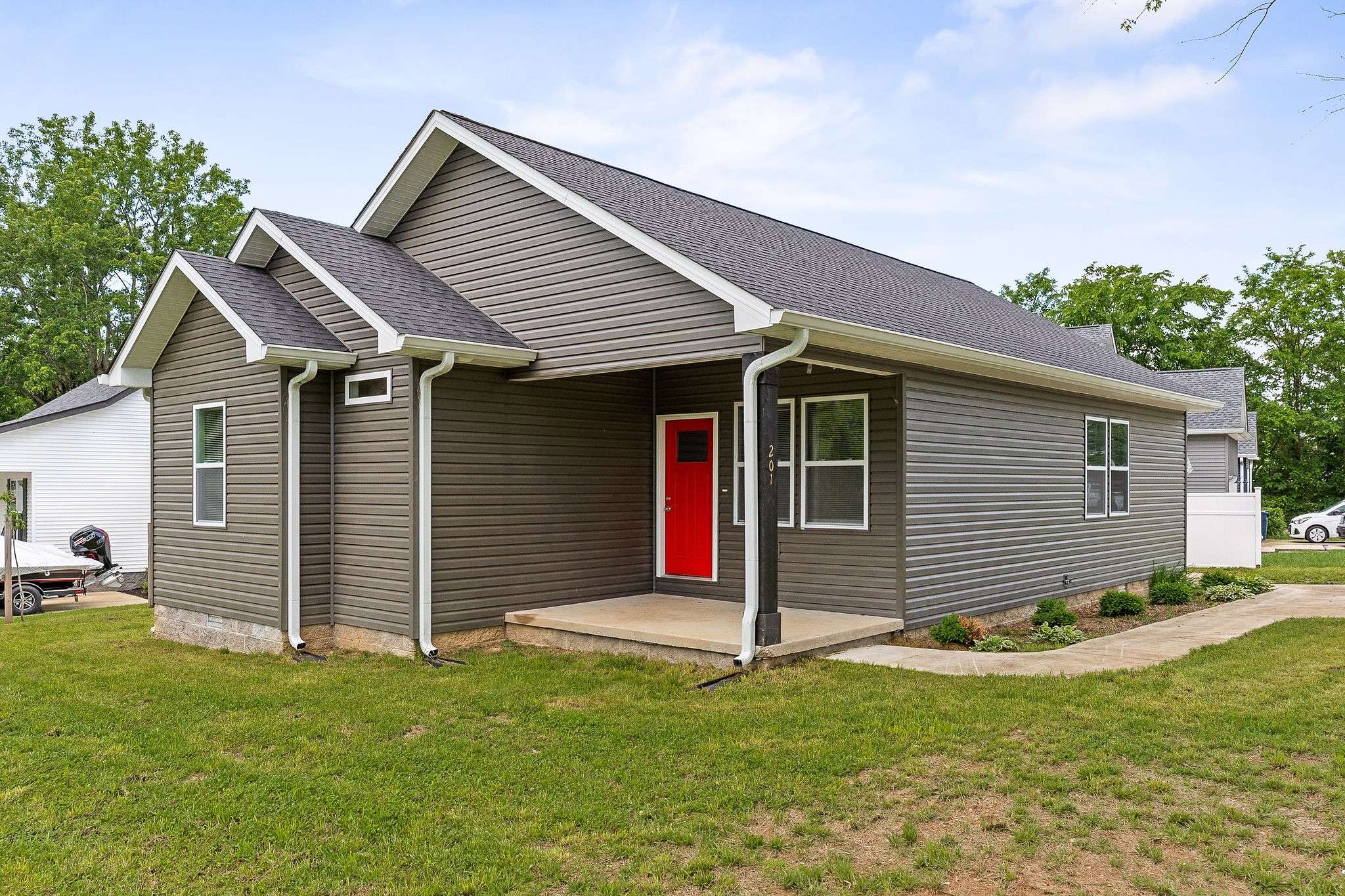 Smithville, TN 37166,201 Hayes St