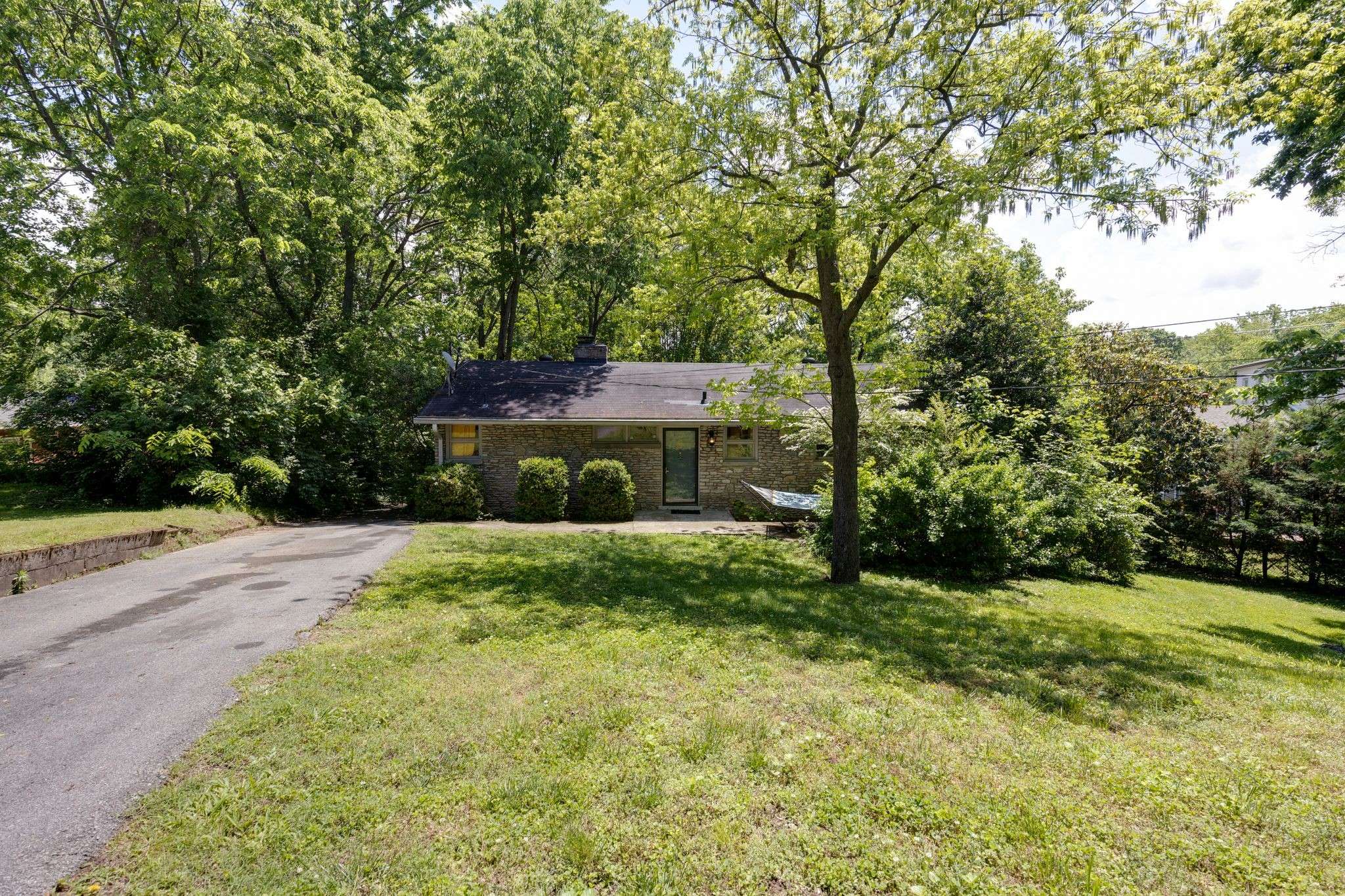 Nashville, TN 37211,4712 Vicar Dr