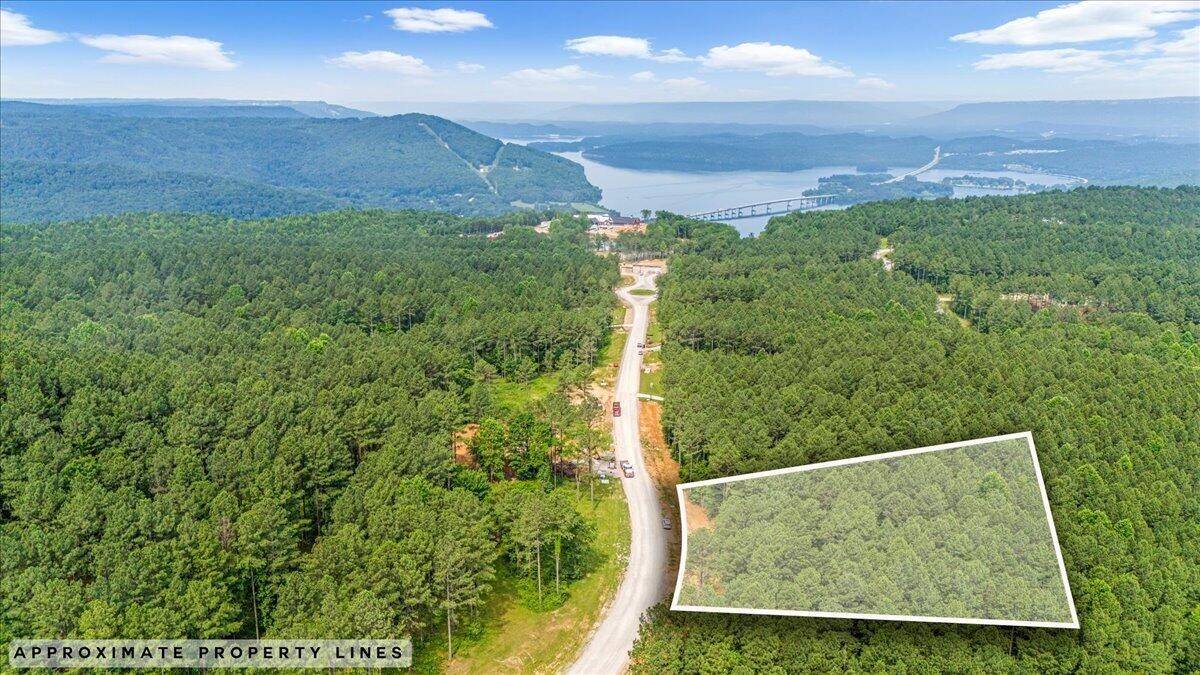Guild, TN 37340,3715 Split Rail Way