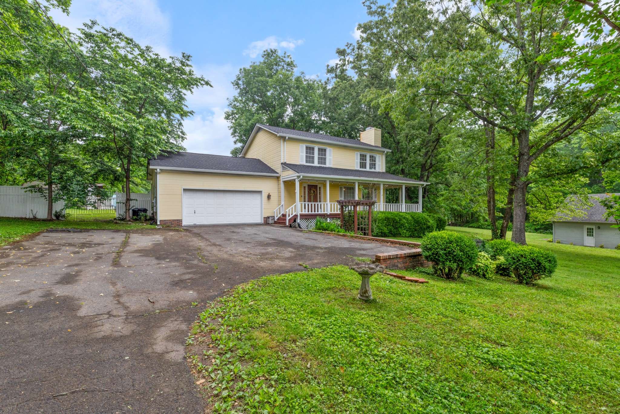 Burns, TN 37029,324 Beechwood Dr