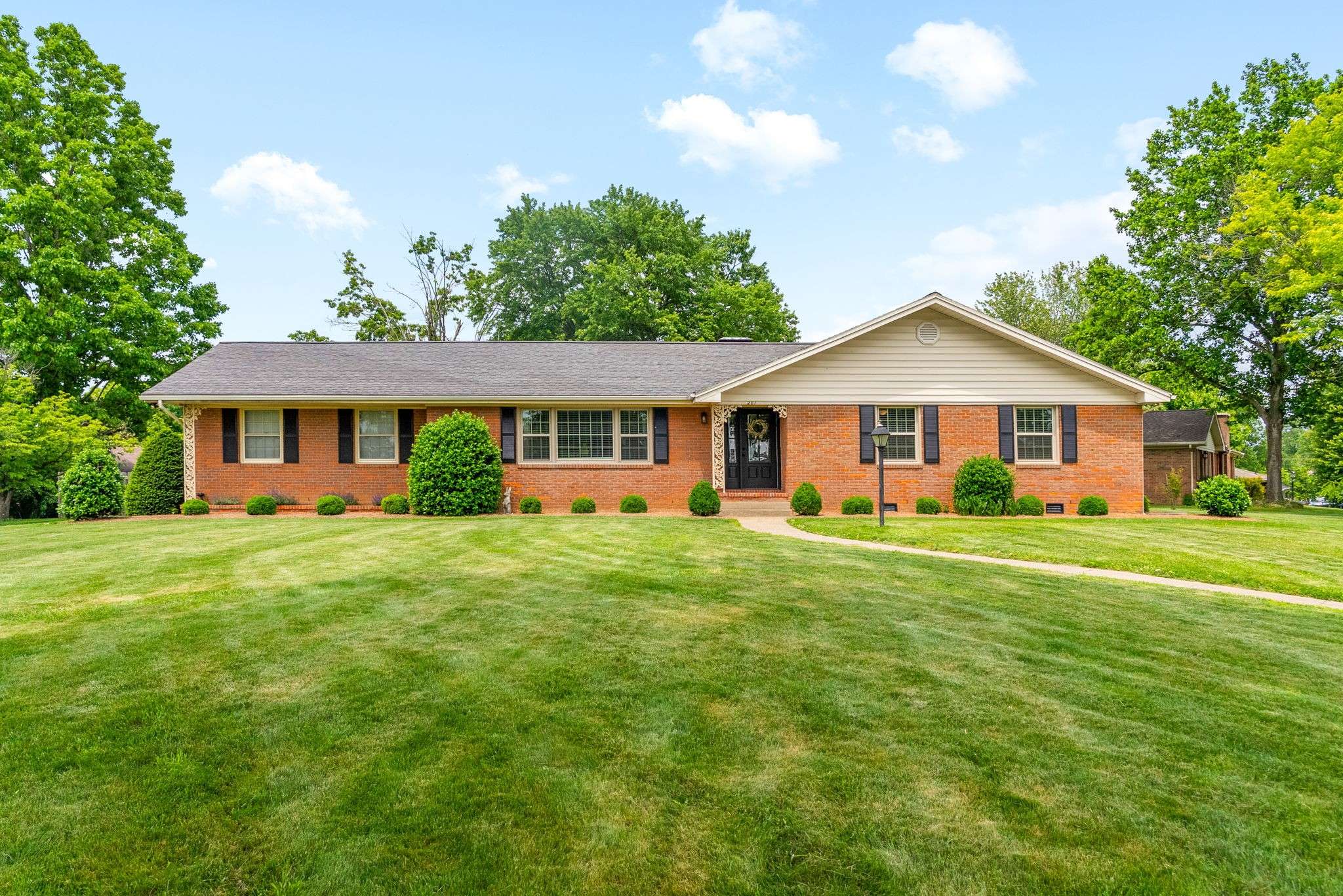 Hopkinsville, KY 42240,201 Blane Dr