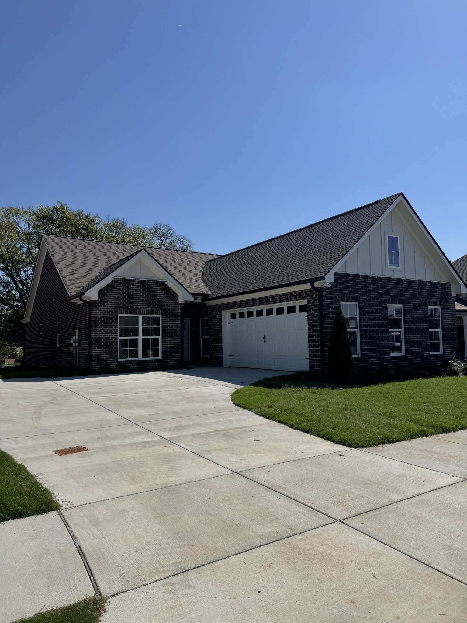 Hermitage, TN 37076,7204 Maddenwood Ln