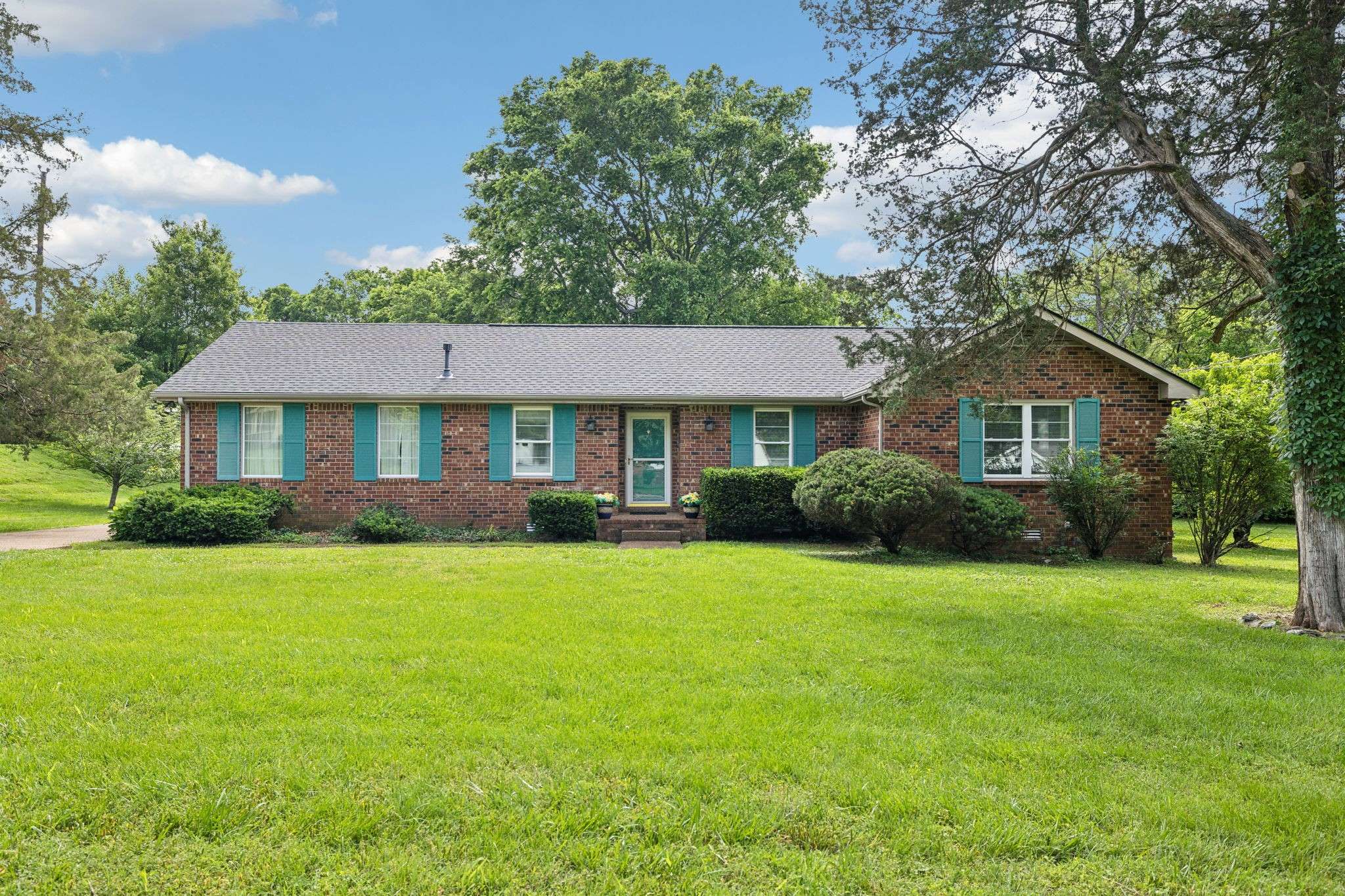 Nolensville, TN 37135,828 Stonebrook Blvd