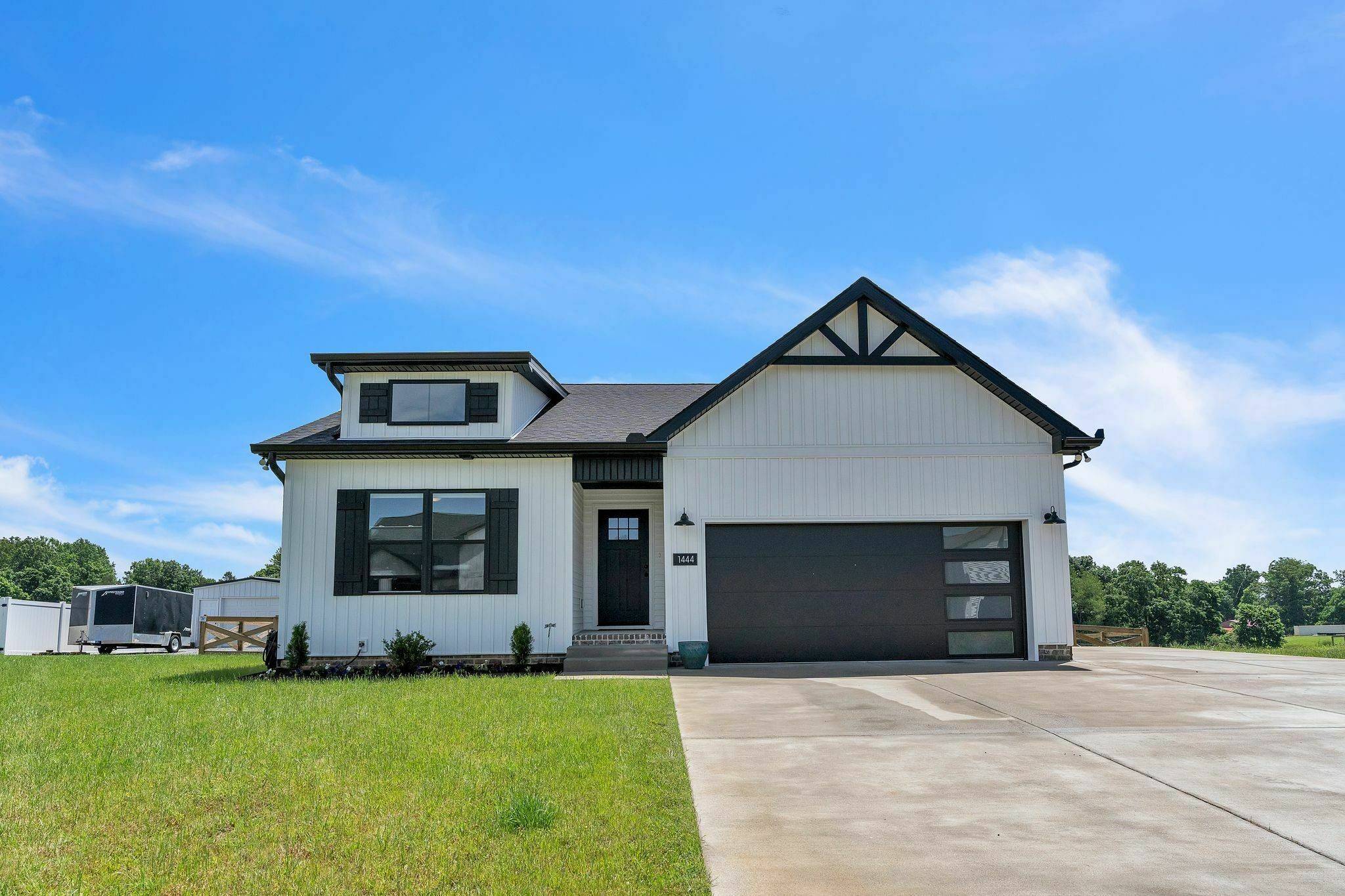 Greenbrier, TN 37073,1444 Angus Way
