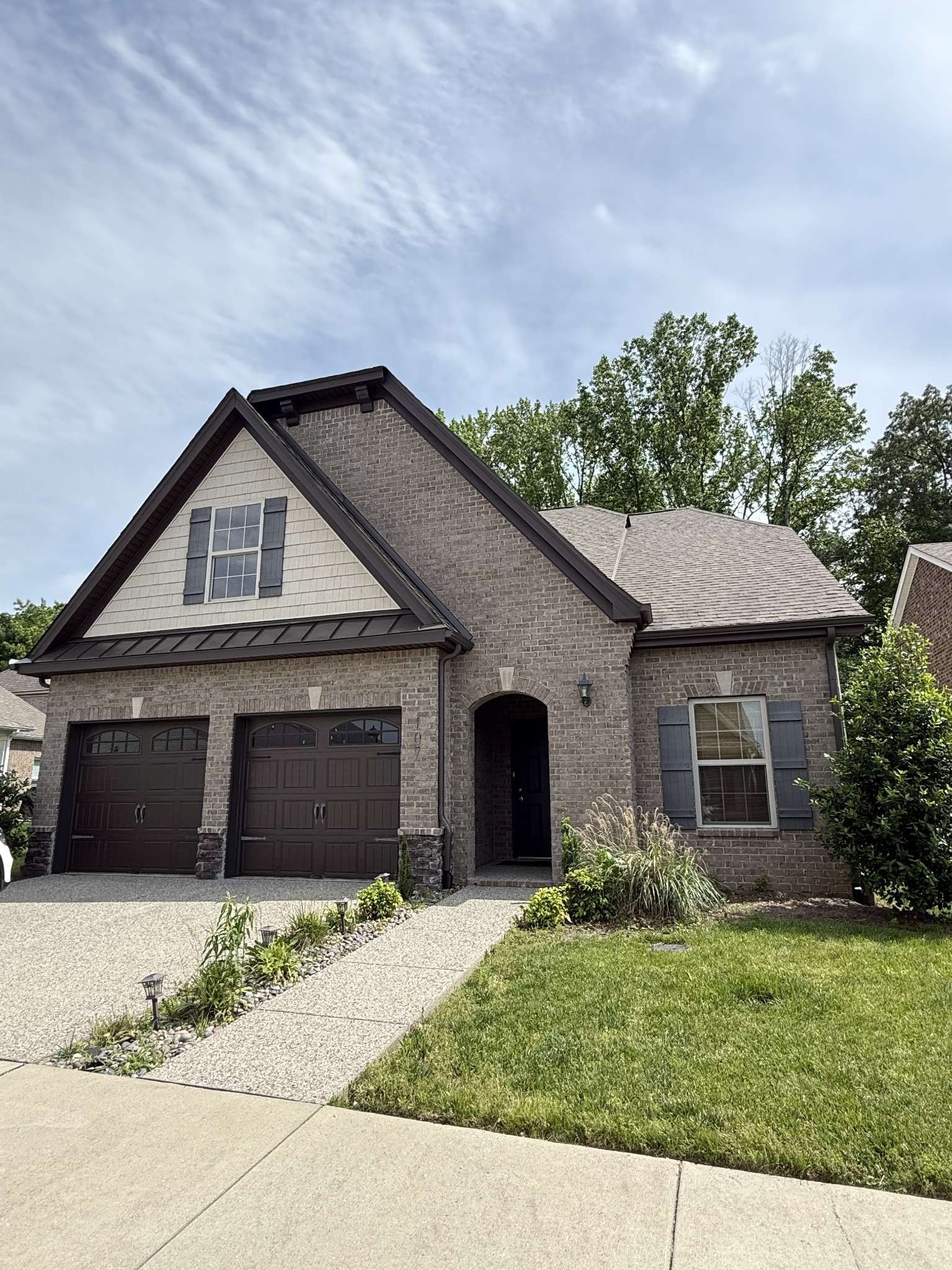 White House, TN 37188,107 Auxley Ct