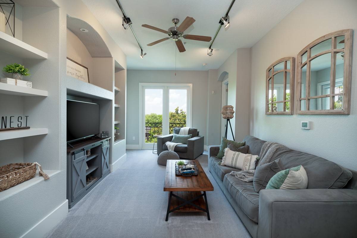 Nashville, TN 37212,2600 Hillsboro Pike #453