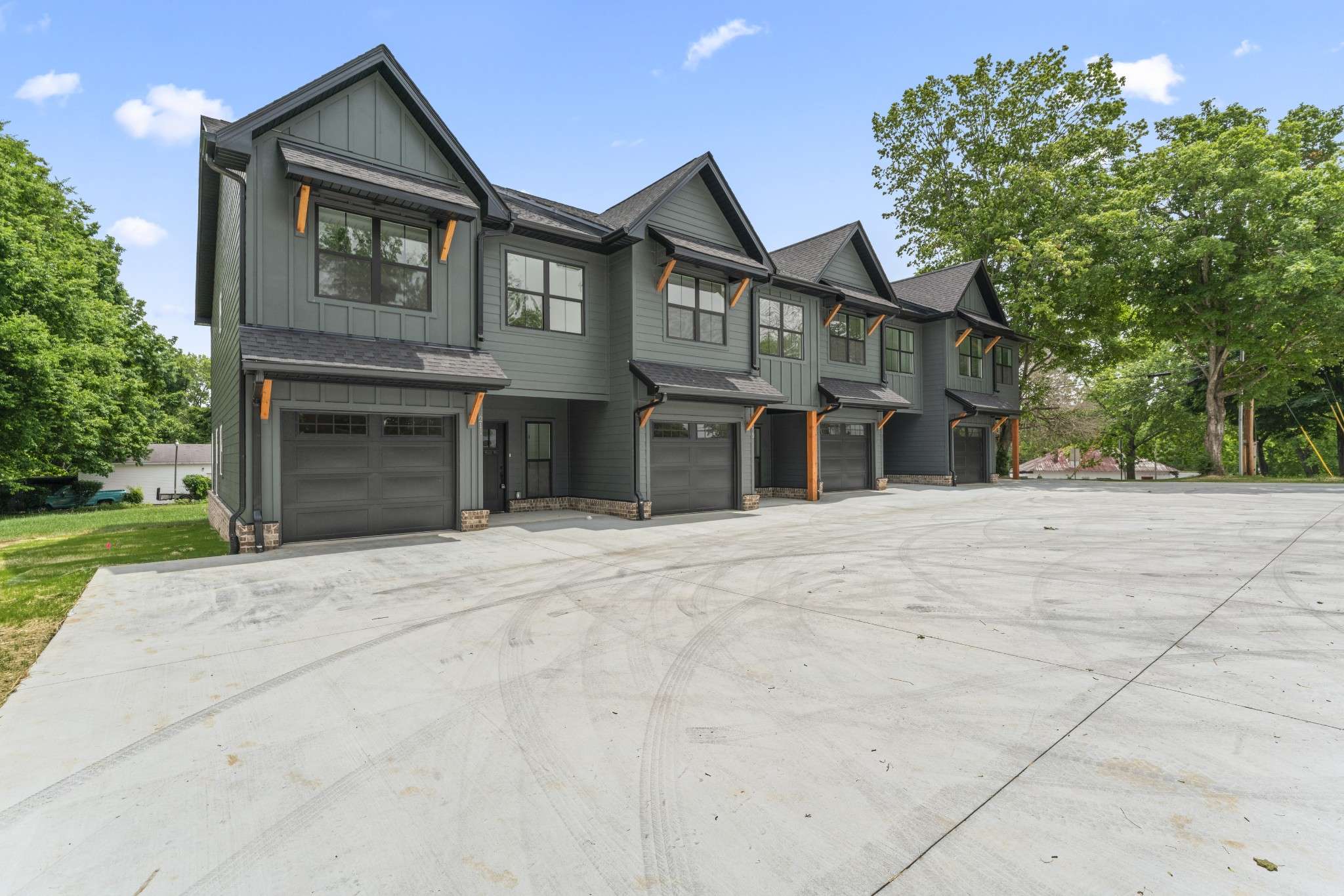 Winchester, TN 37398,213 S Porter St #213