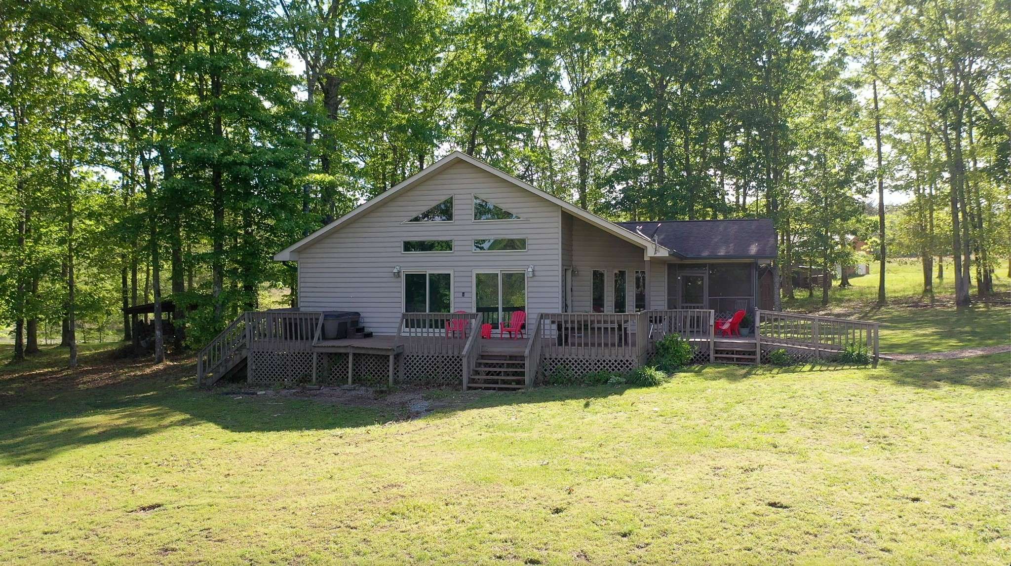 Tracy City, TN 37387,462 Clifford Dykes Rd