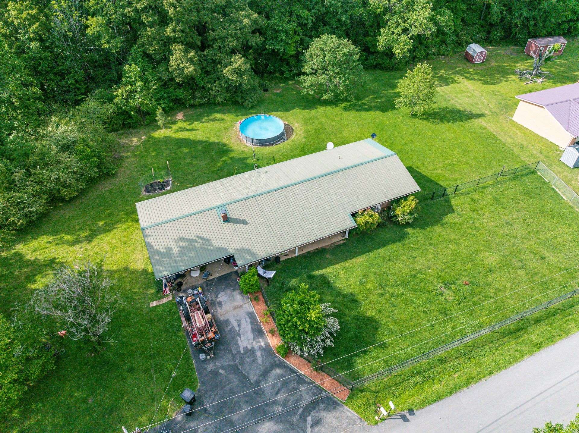 Erin, TN 37061,470 Arlington Street