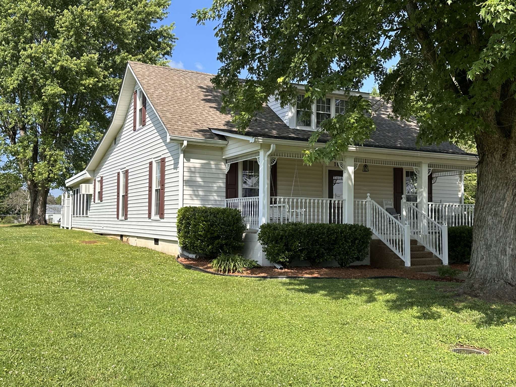 Mcminnville, TN 37110,108 King St