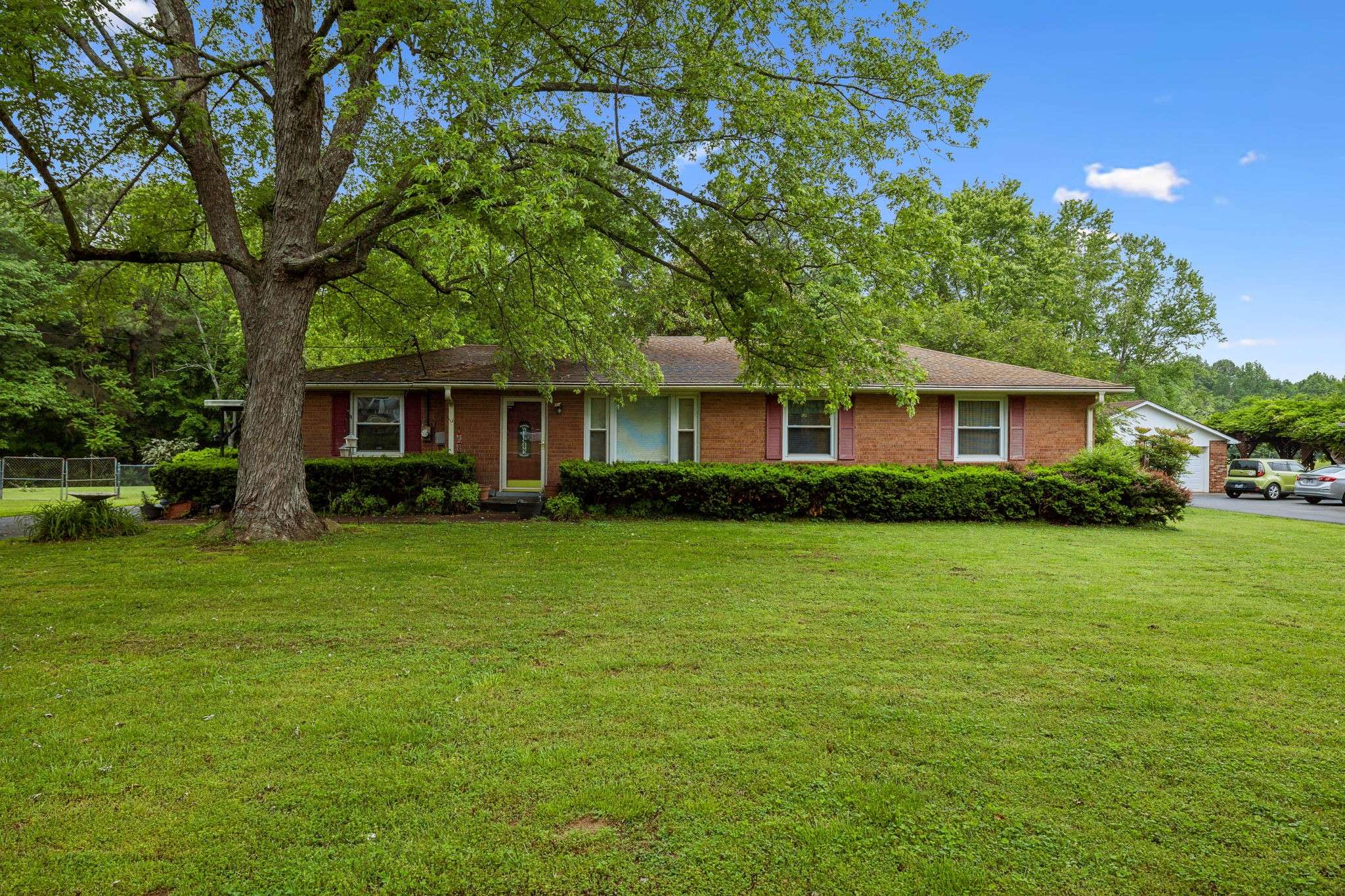 Whites Creek, TN 37189,2986 Claylick Rd