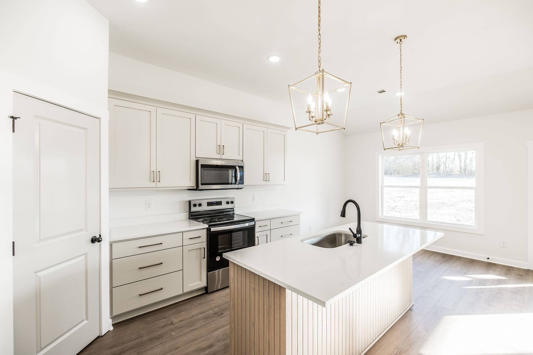 Greenbrier, TN 37073,1544 ANGUS WAY