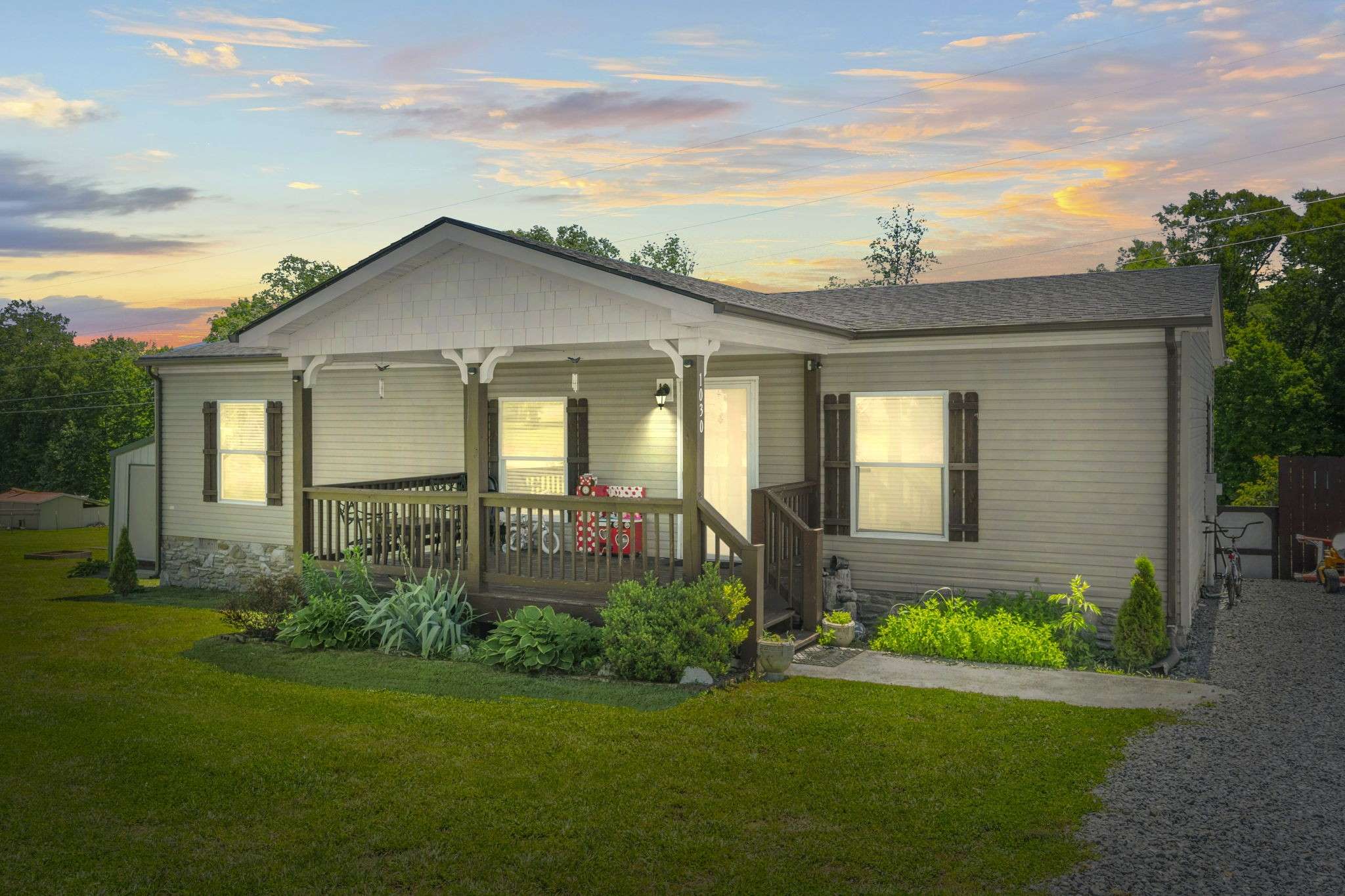 Lafayette, TN 37083,1030 Pointe Ln