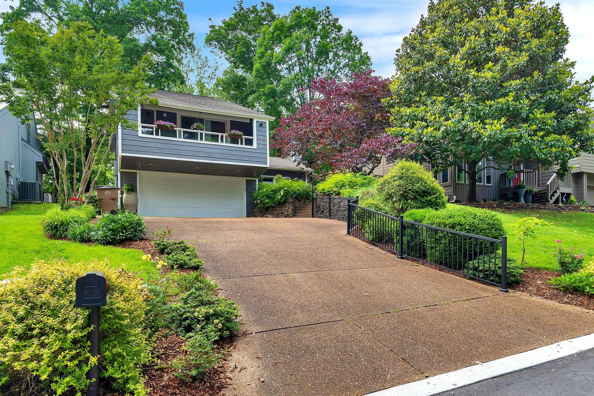 Nashville, TN 37221,620 Harpeth Trace Dr