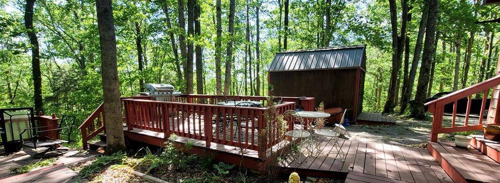 Gainesboro, TN 38562,345 Hilltop Ln