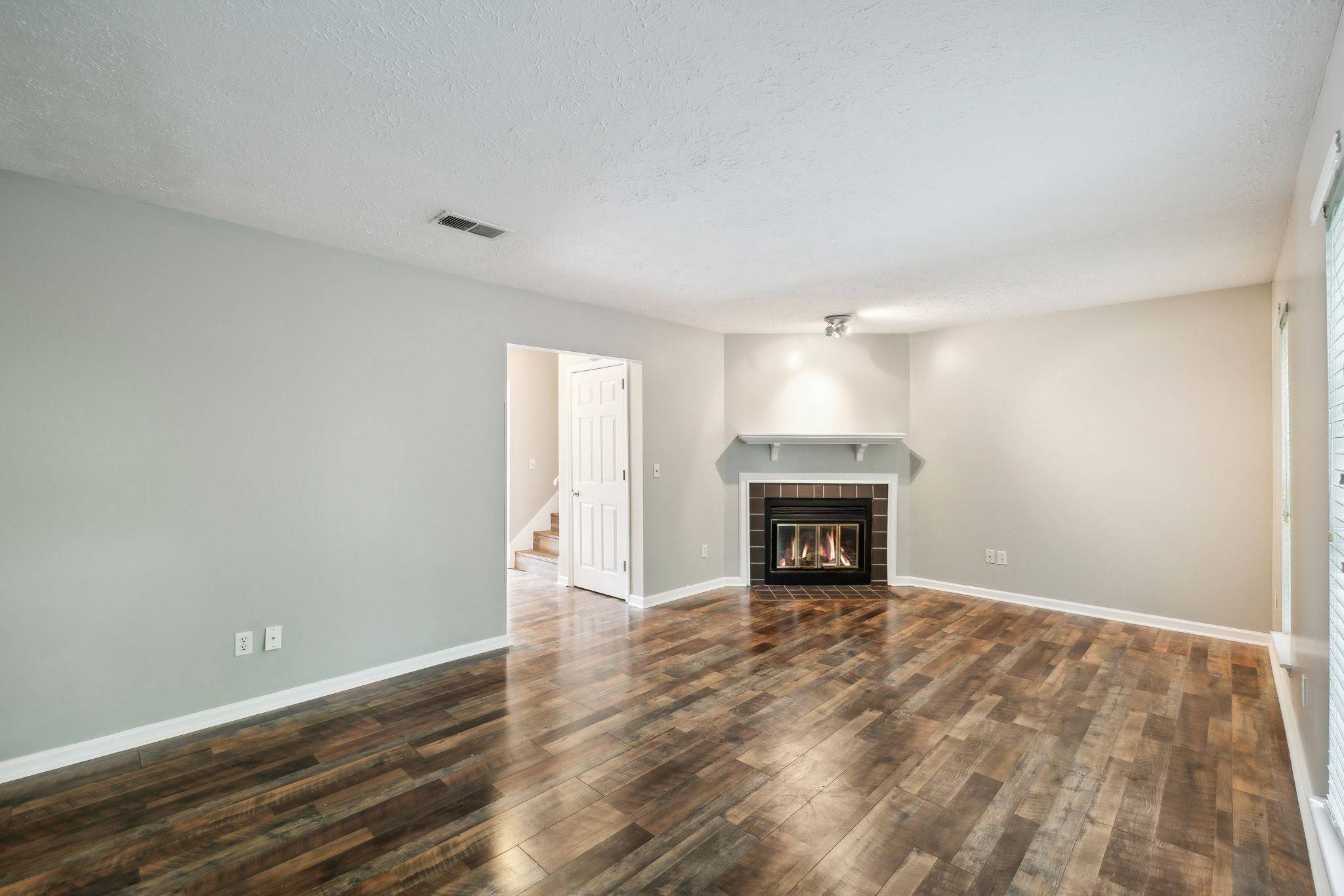 Nashville, TN 37211,377 Huntington Ridge Dr
