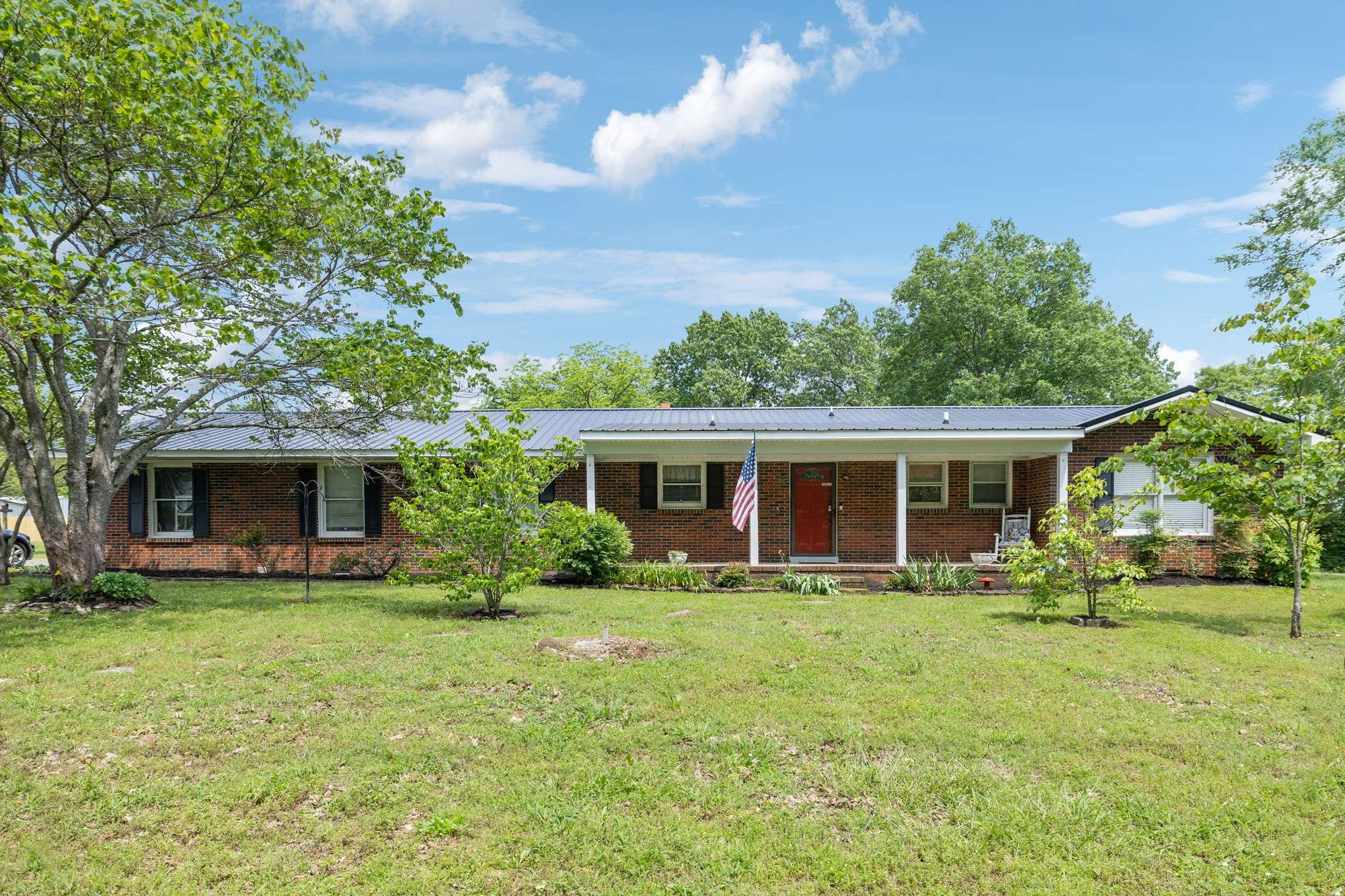 Murfreesboro, TN 37127,215 Floraton Rd