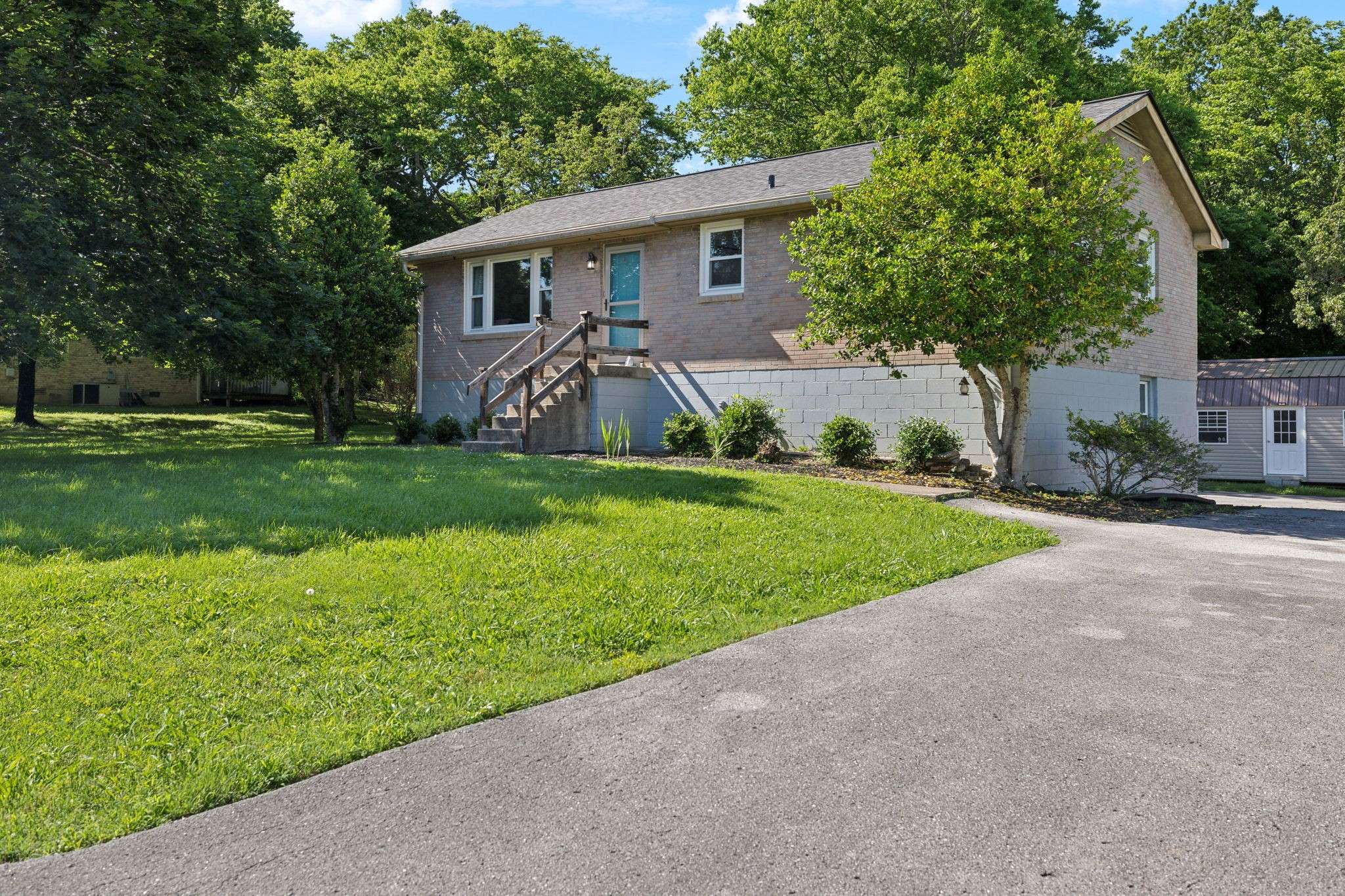 Mount Juliet, TN 37122,221 Cedar Creek Dr