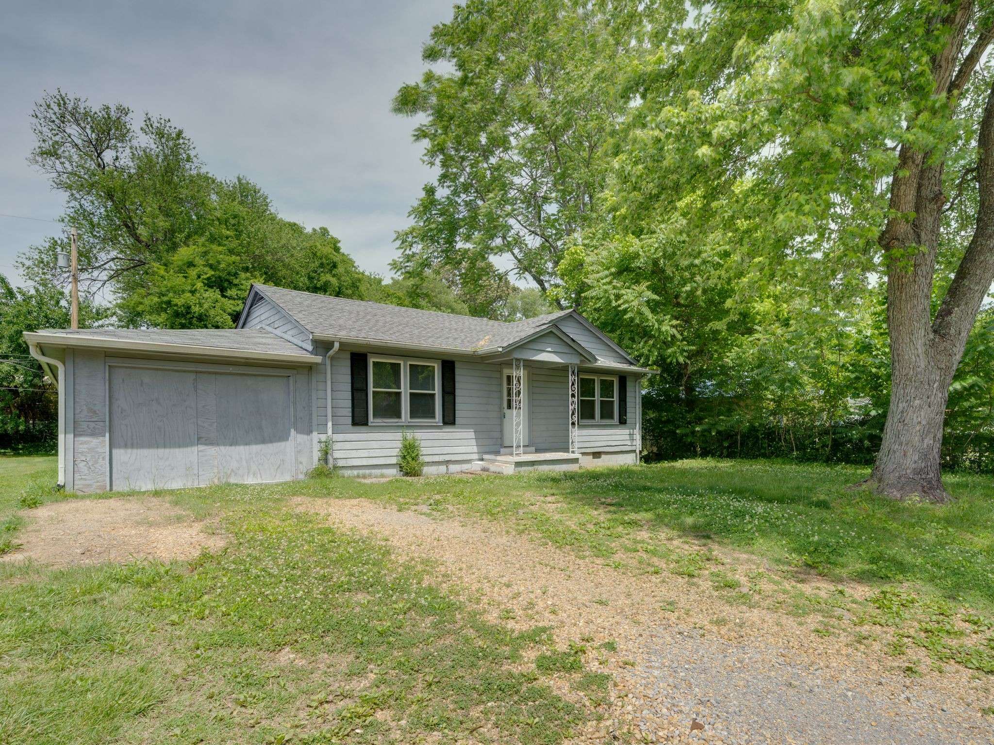Clarksville, TN 37042,182 Sunset Ct