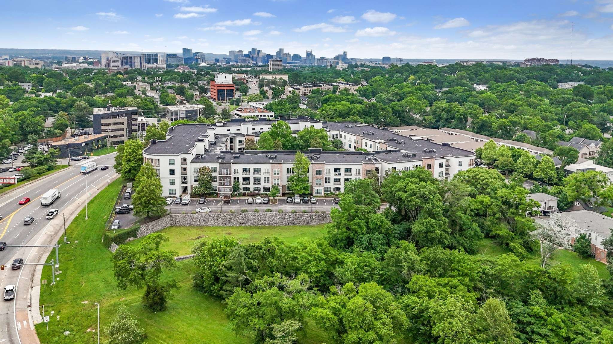 Nashville, TN 37212,2600 Hillsboro Pike ##233