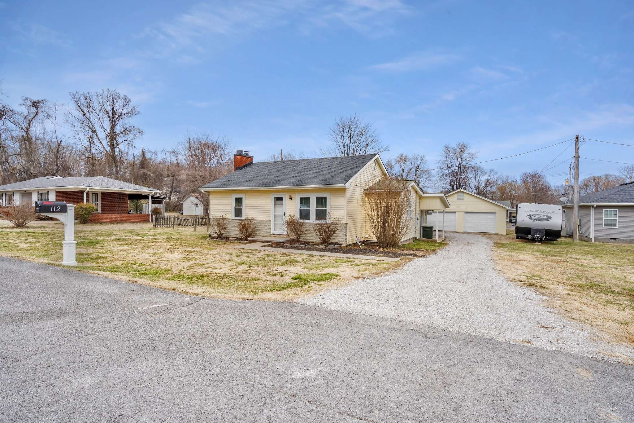 Hopkinsville, KY 42240,112 N Saltsman Dr