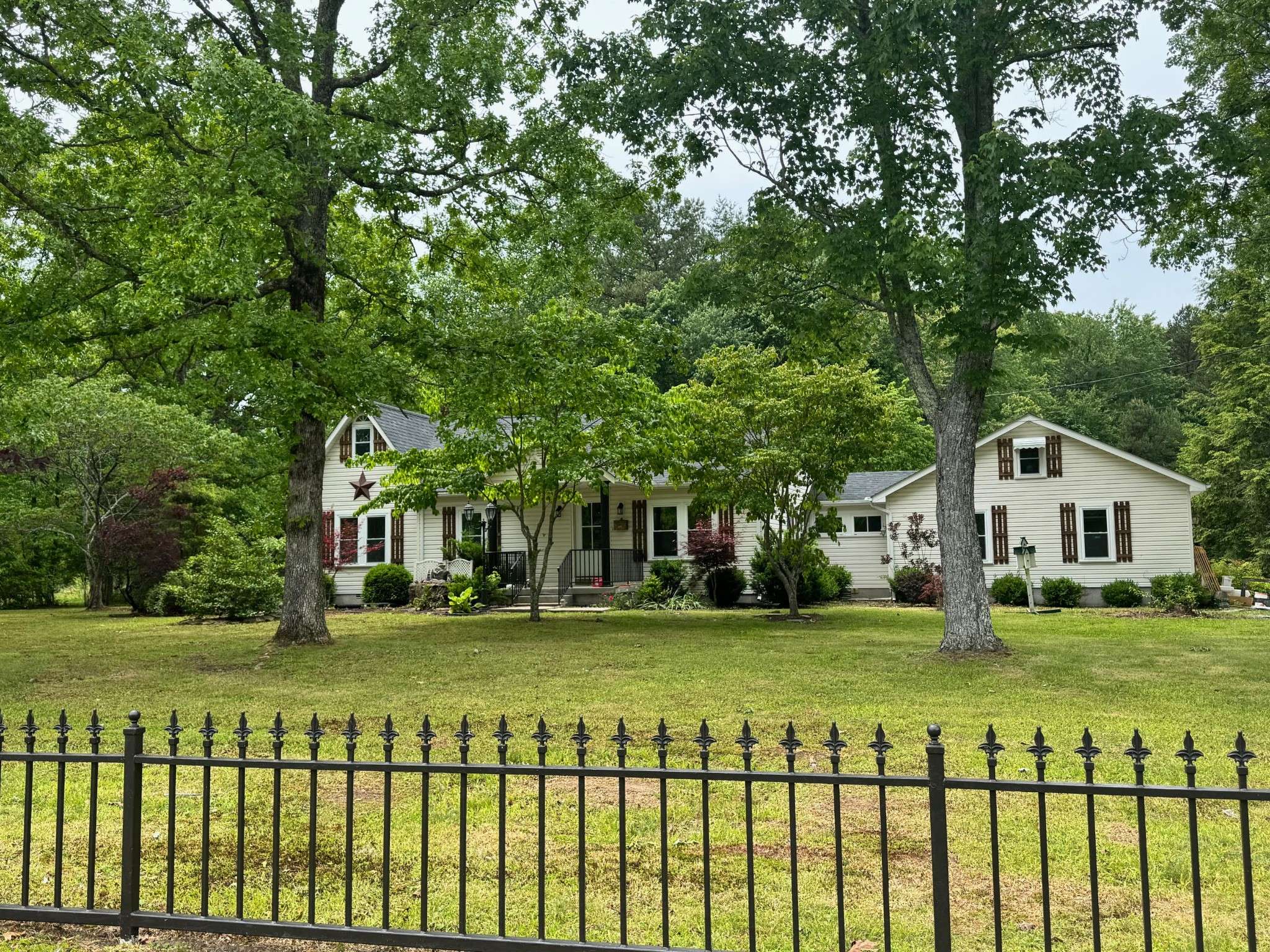 Jamestown, TN 38556,4540 S York Hwy #S