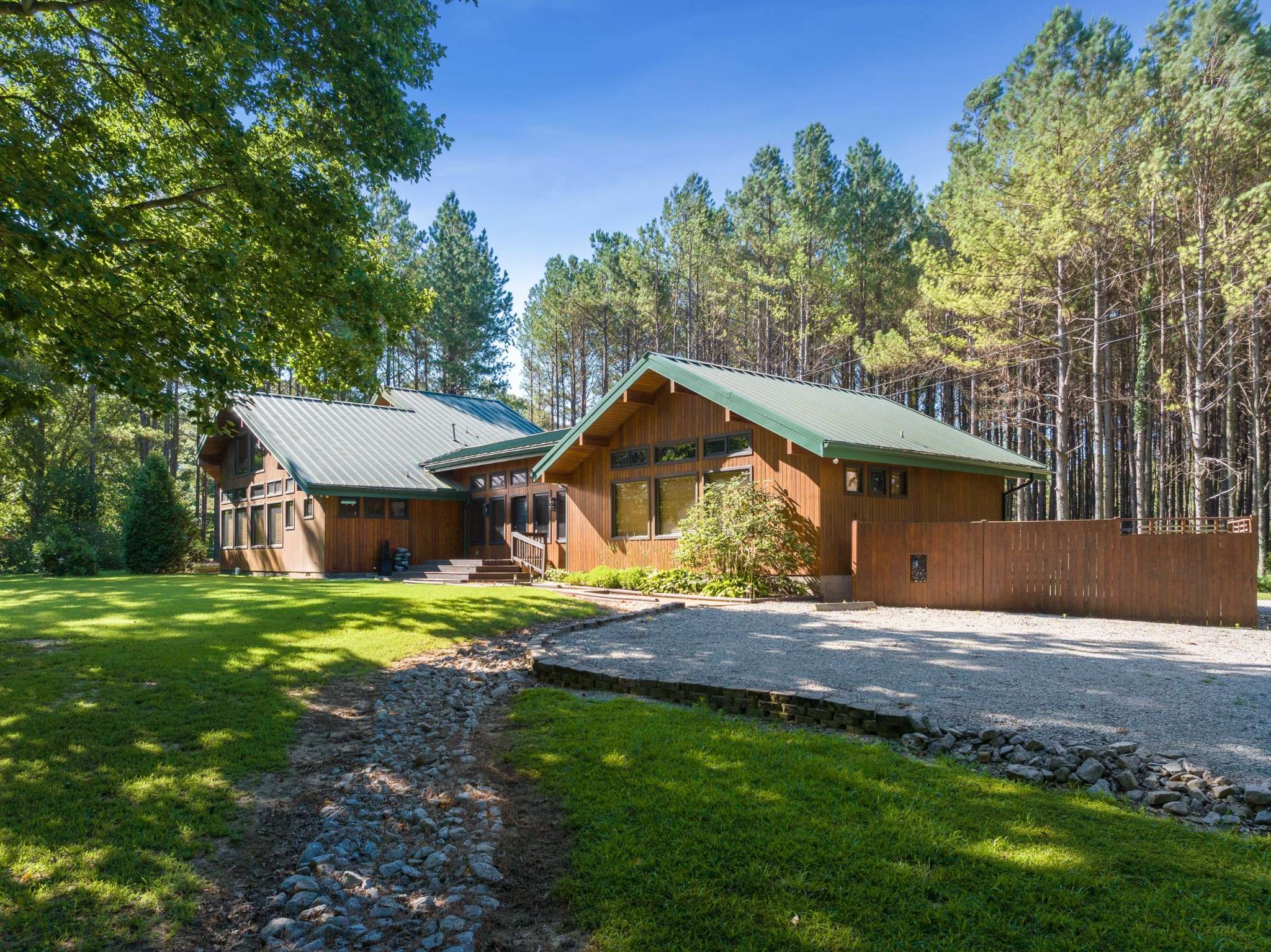 Lexington, TN 38351,1273 Palmer Rd
