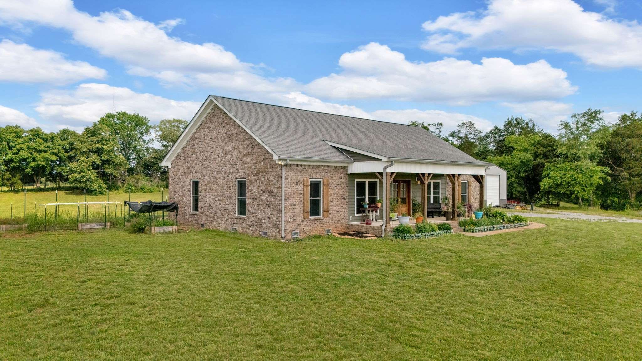 Shelbyville, TN 37160,1802 Old Nashville Dirt Rd