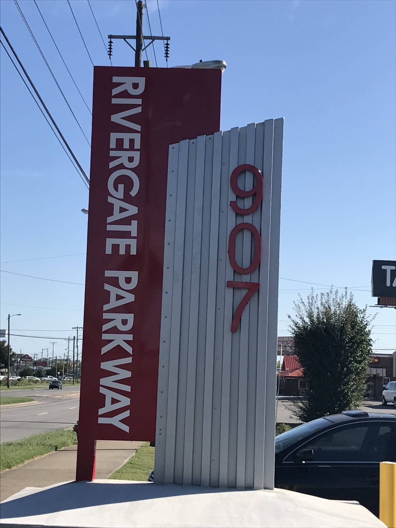 Goodlettsville, TN 37072,907 Rivergate Pkwy