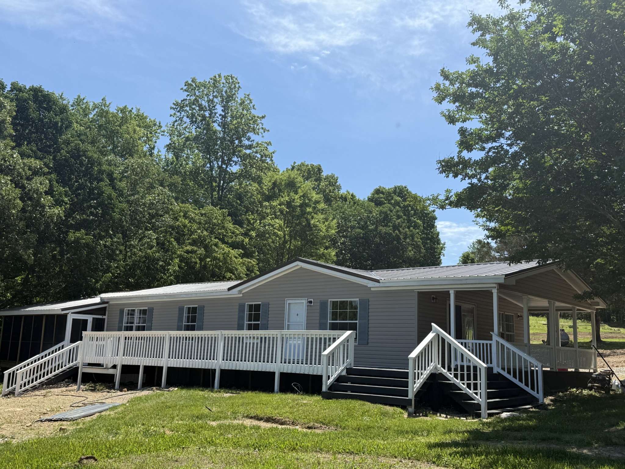 Waynesboro, TN 38485,298 Leonard Jackson Rd