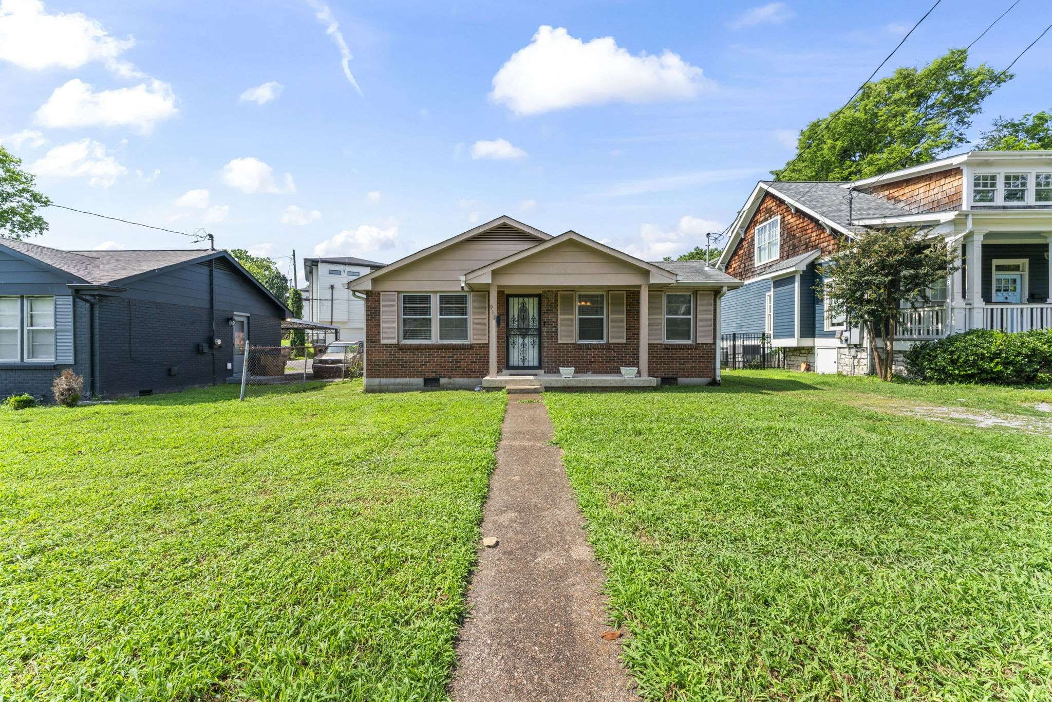 Nashville, TN 37203,915 Wedgewood Ave