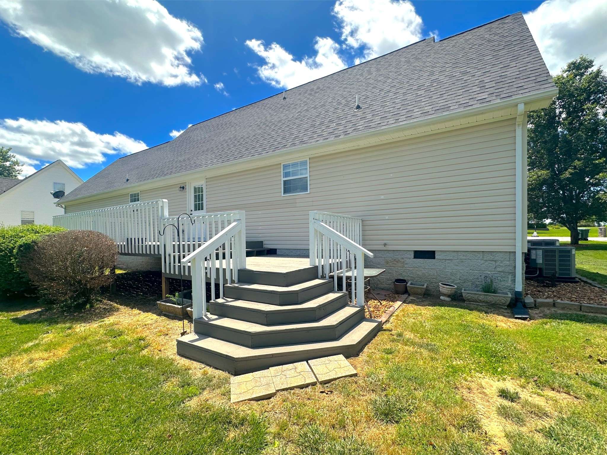 Livingston, TN 38570,730 Everville Dr