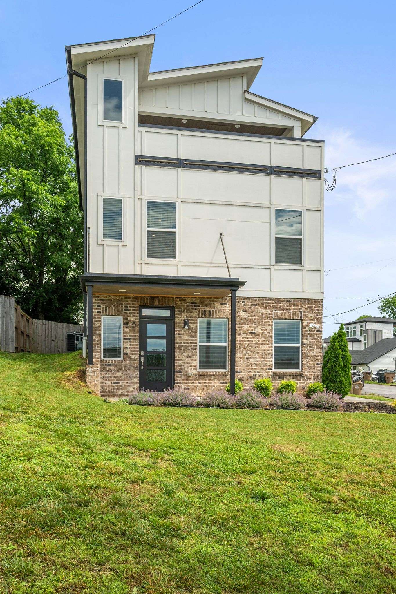 Nashville, TN 37209,56 Twin St