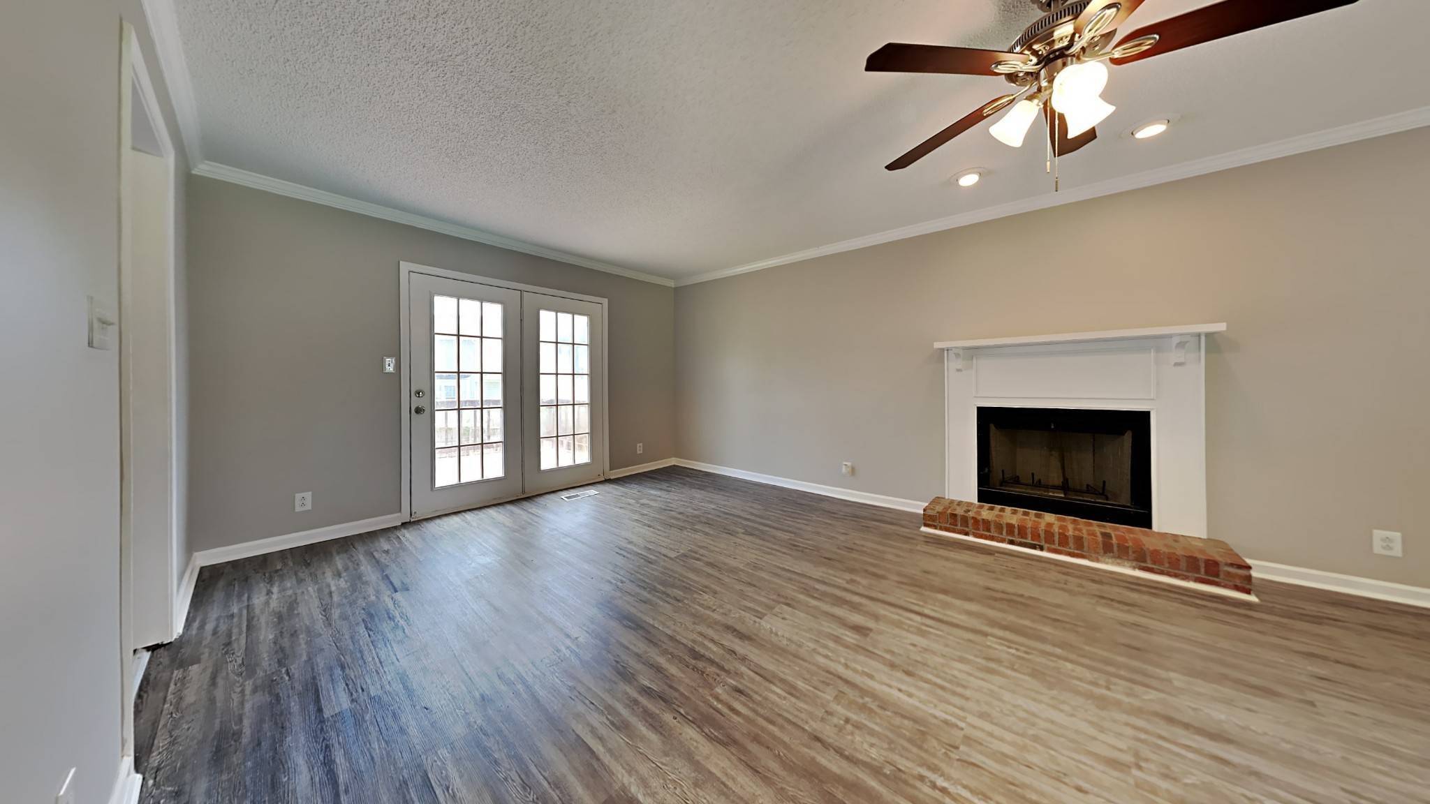 Clarksville, TN 37042,909 Lamont Ln
