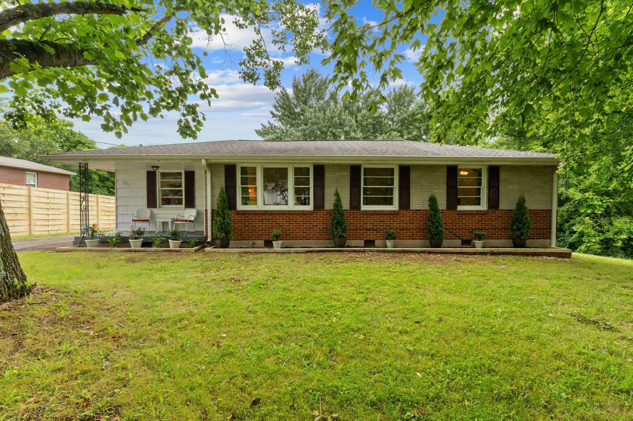 Nashville, TN 37211,321 Delvin Dr