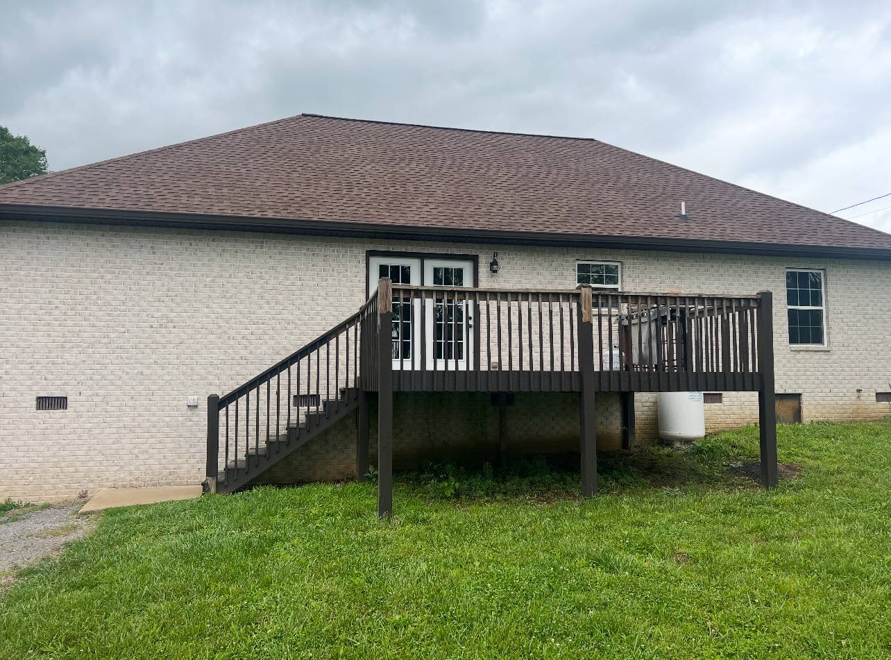 Castalian Springs, TN 37031,460 Armstrong Rd