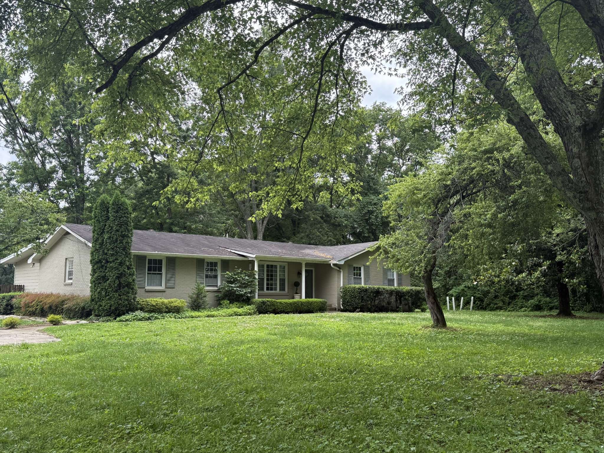 Thompsons Station, TN 37179,2611 Thompson Station Rd #E